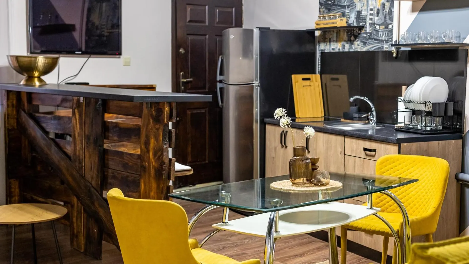 Avangard LChin*M Apartment Lviv