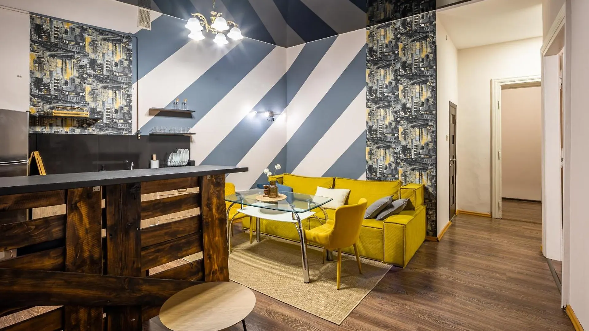 Avangard LChin*M Apartment Lviv